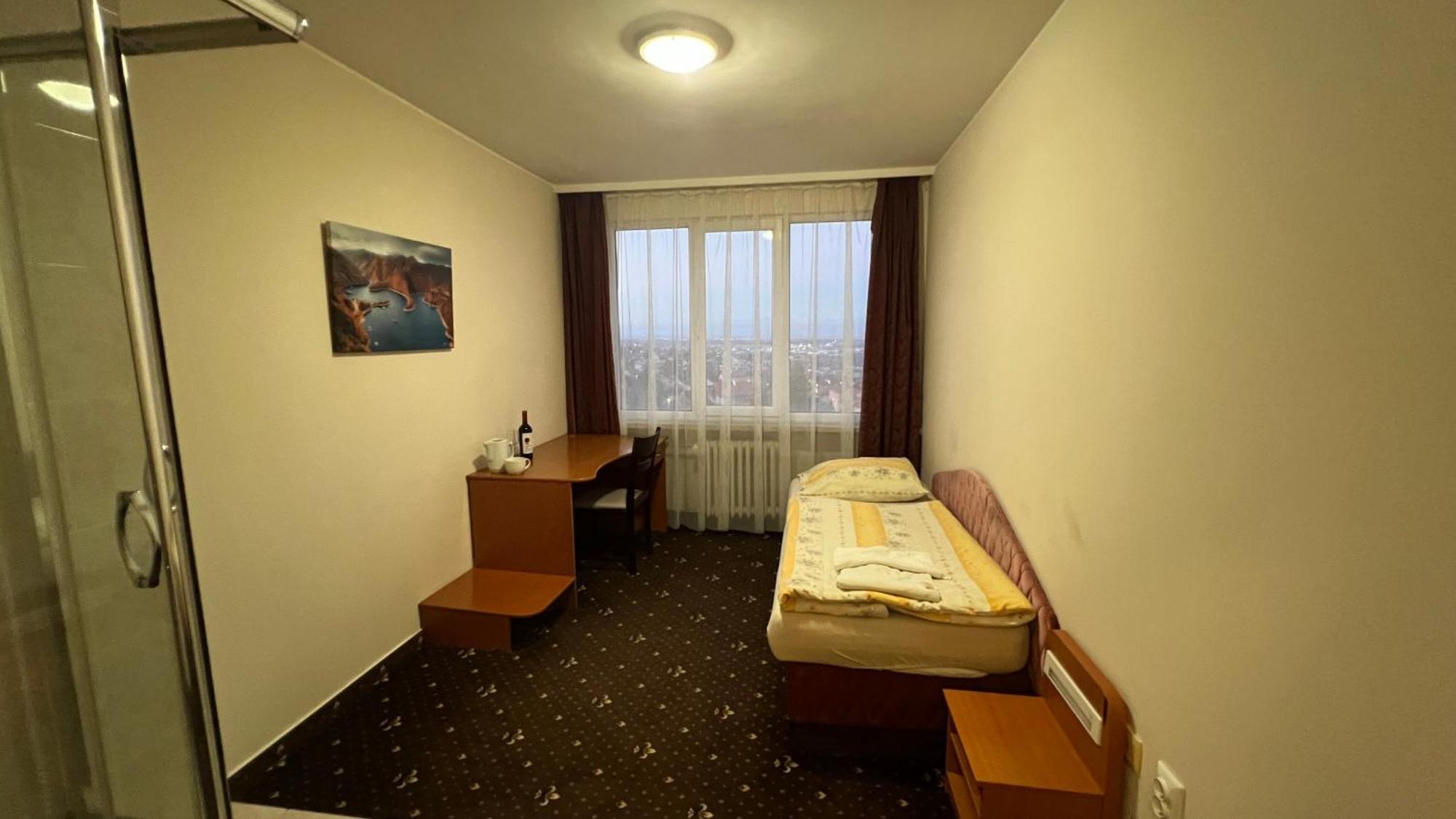 Hotel Gorna Banya София Номер фото